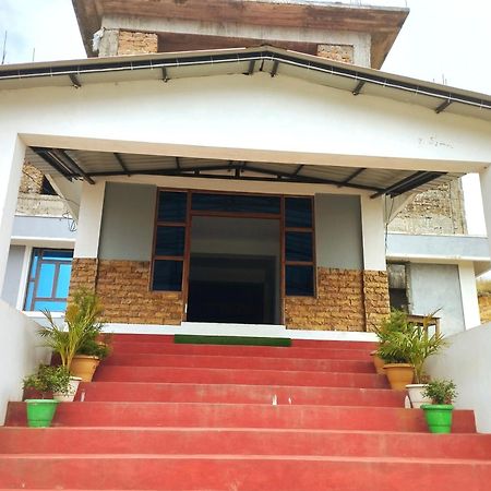 Sunset View Guest House เชร์ราปุนจี ภายนอก รูปภาพ