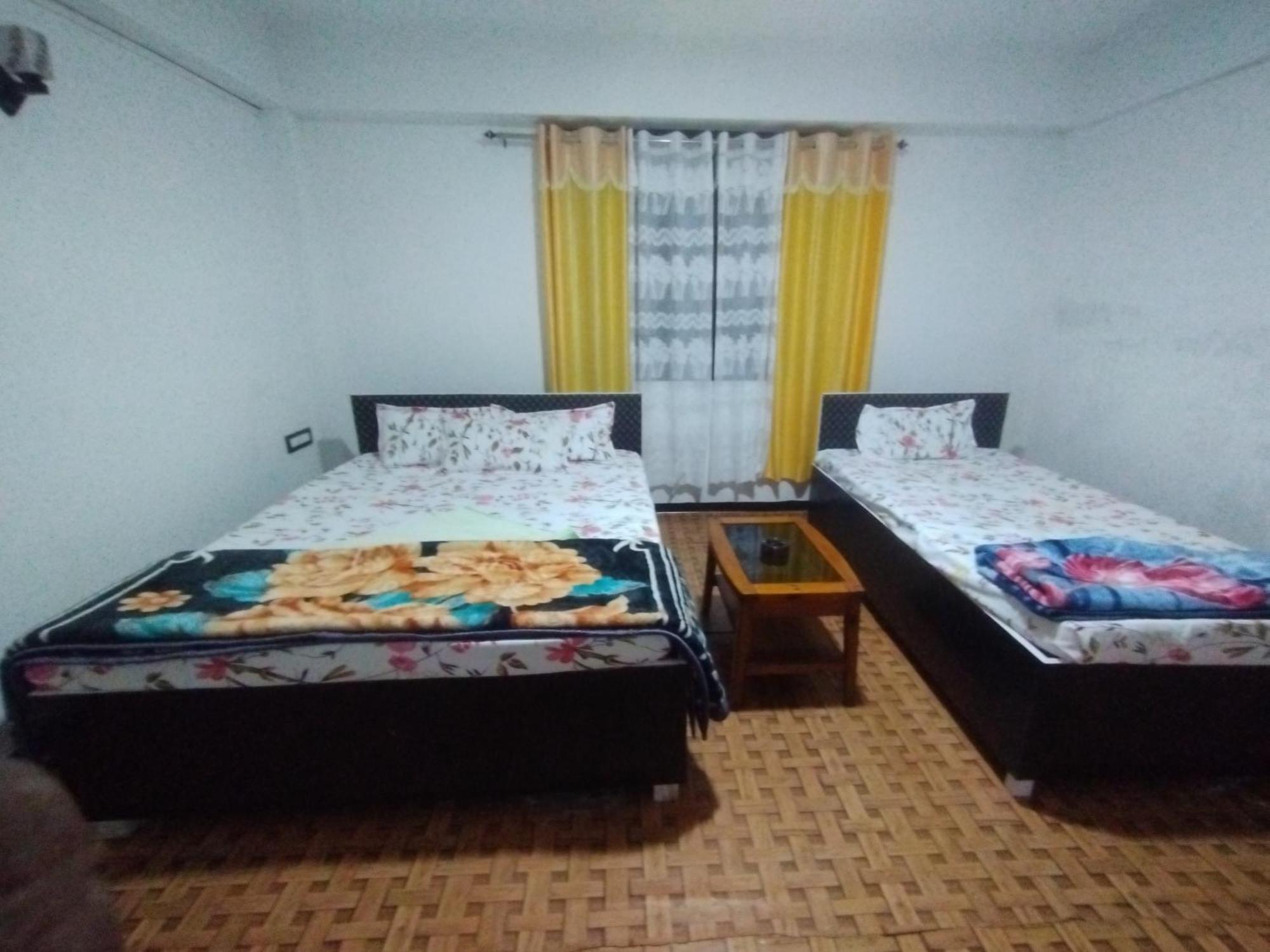 Sunset View Guest House เชร์ราปุนจี ภายนอก รูปภาพ